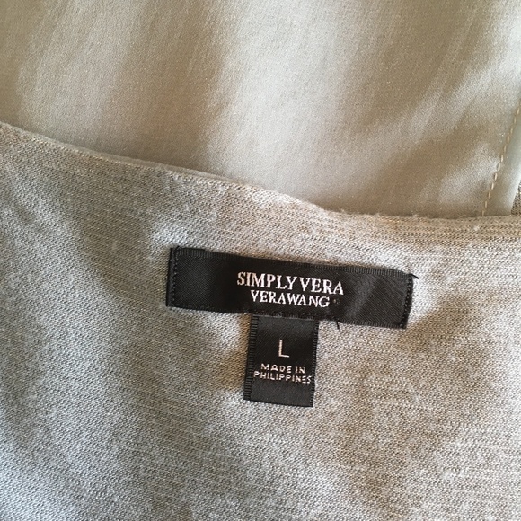 Simply Vera Vera Wang Layered V-Neck Top Size L - Picture 7 of 7
